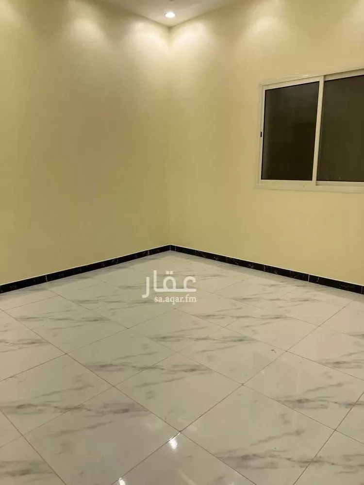 فيلا للبيع في شارع عمر بن عبدالكريم المكي, حي بدر, مدينة الرياض, منطقة الرياض 14
