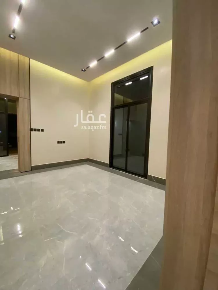 Villa for Sale in Riyadh Al Janadriyah 10