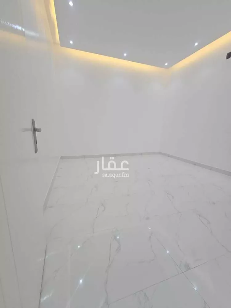 دور للبيع في شارع رقم 154, حي الجنادرية, مدينة الرياض, منطقة الرياض صورة 3