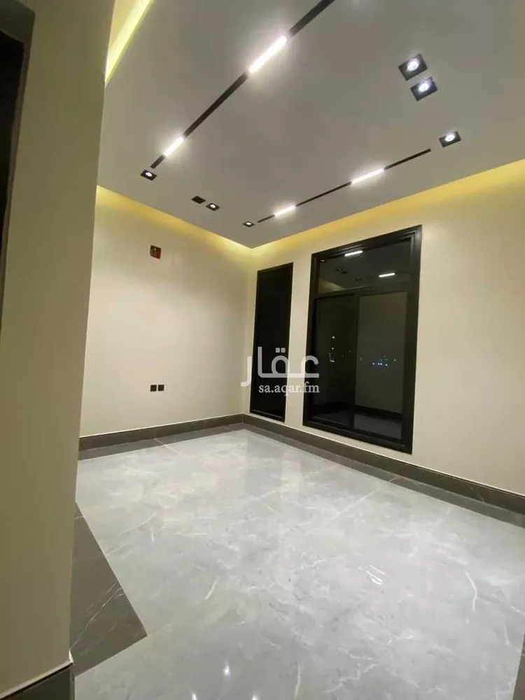 Villa for Sale in Riyadh Al Janadriyah 11