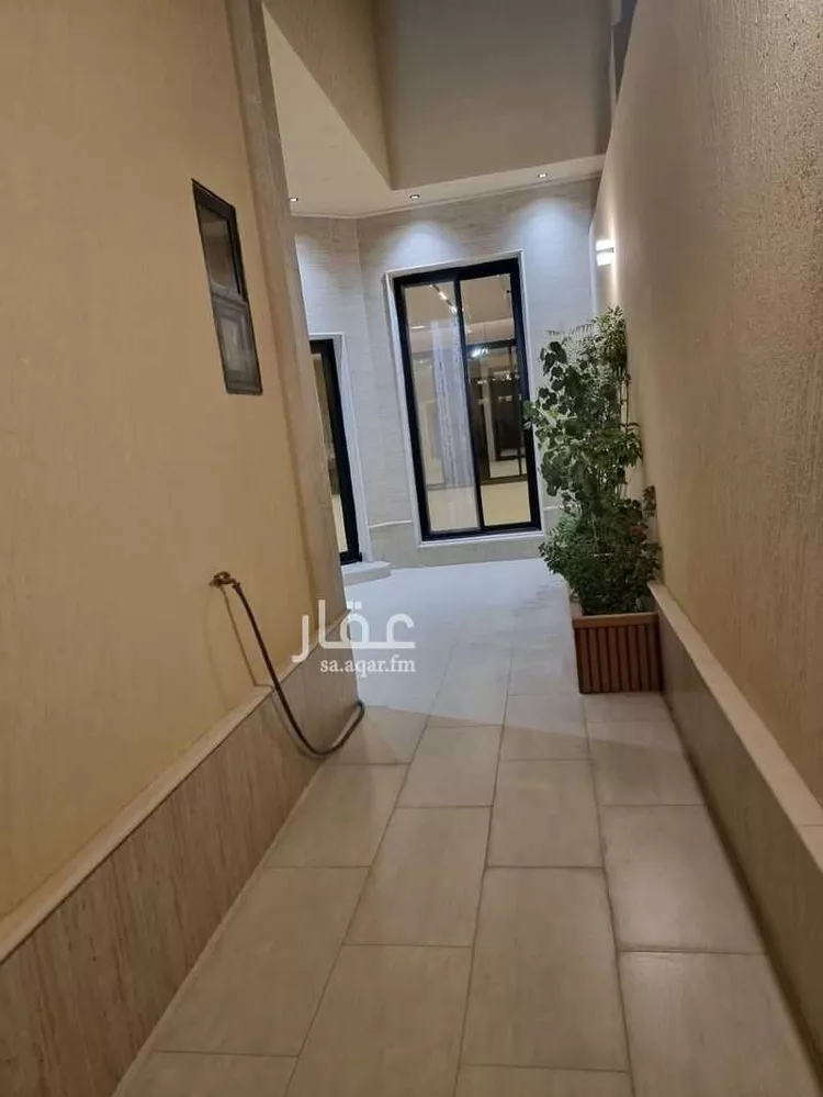 فيلا للبيع في شارع ممر 117, حي الرمال, مدينة الرياض, منطقة الرياض 7