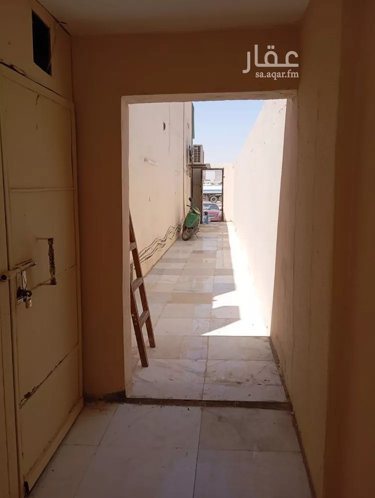 عمارة للإيجار في شارع ربيعه بن الحارث, حي الرمال, مدينة الرياض, منطقة الرياض 6