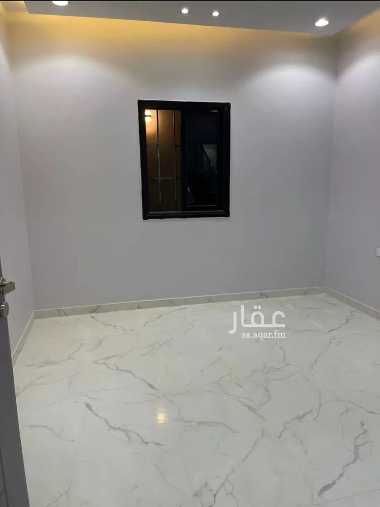 فيلا للبيع في شارع علي بن السخاوي, حي الرمال, مدينة الرياض, منطقة الرياض 11