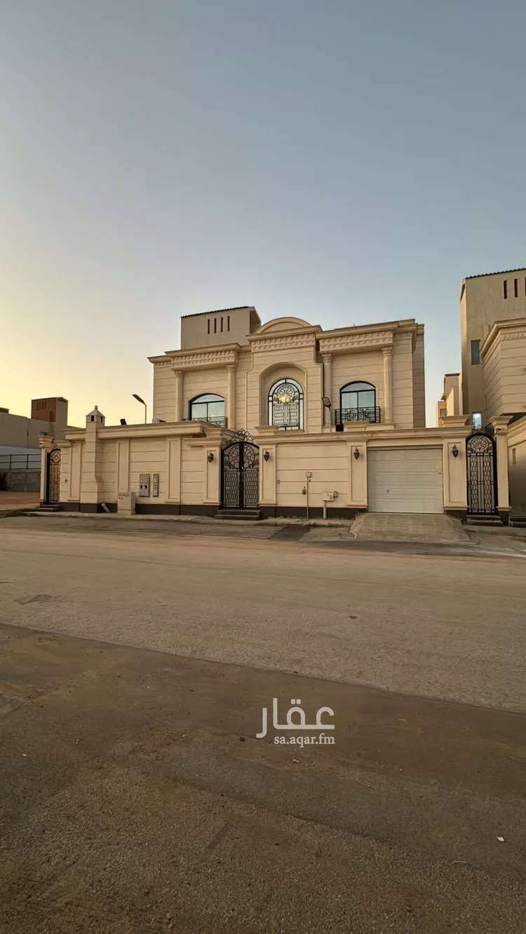 فيلا للبيع في شارع إبراهيم بن موسى الفيومي, حي الرمال, مدينة الرياض, منطقة الرياض صورة 2