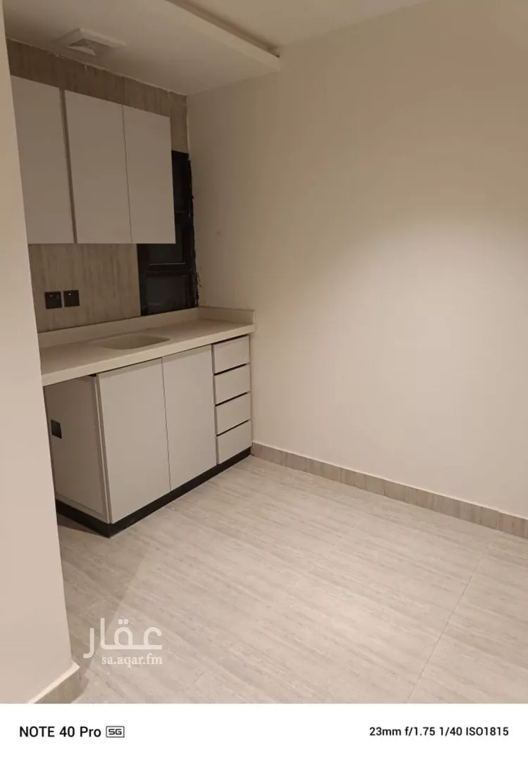 شقة للإيجار في شارع أبي غانم الحلبي, حي الضباط, مدينة الرياض, منطقة الرياض