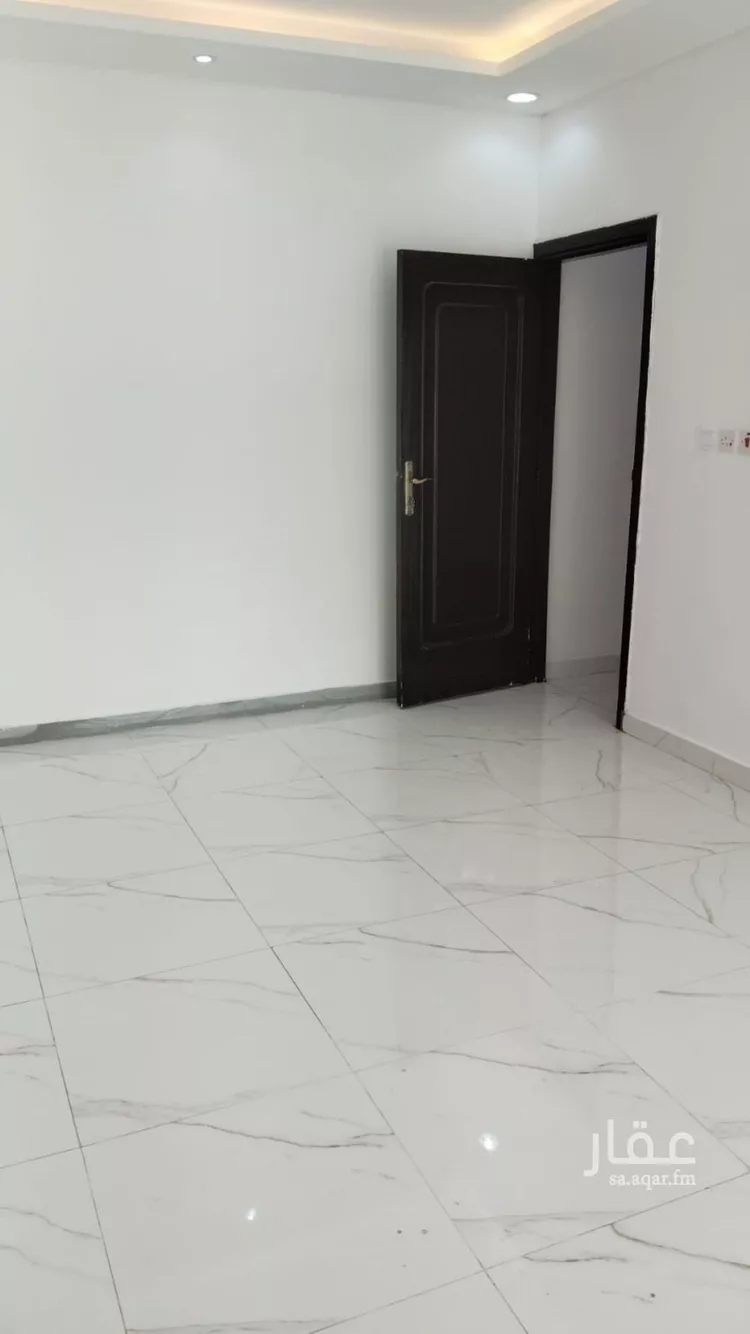 شقة للإيجار في شارع أبي يحي الرازي, حي الملك فهد, مدينة الرياض, منطقة الرياض صورة 2