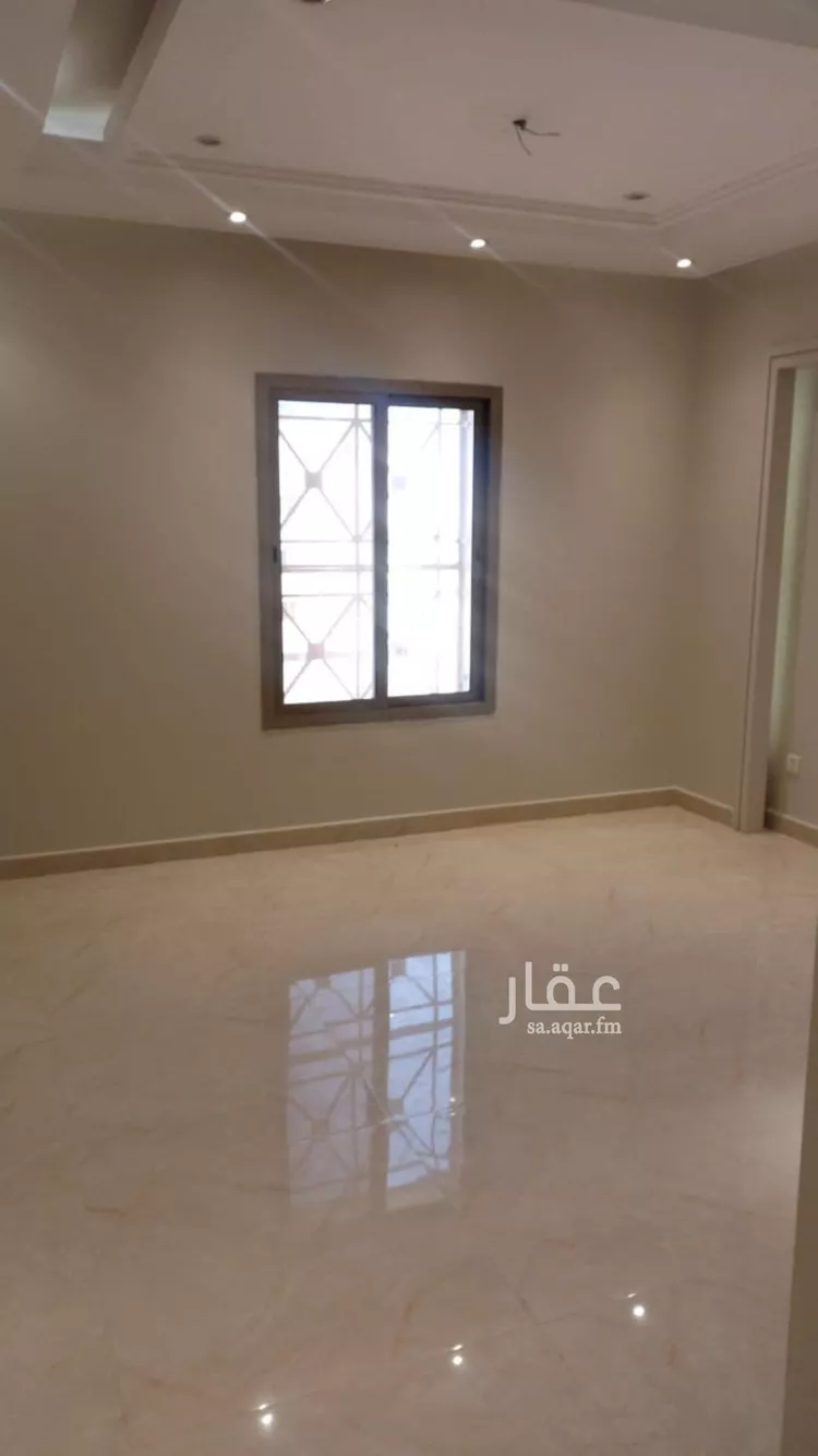 شقة للإيجار في شارع اوس ابن معاذ, حي العزيزية, مدينة الدمام, المنطقة الشرقية صورة 4