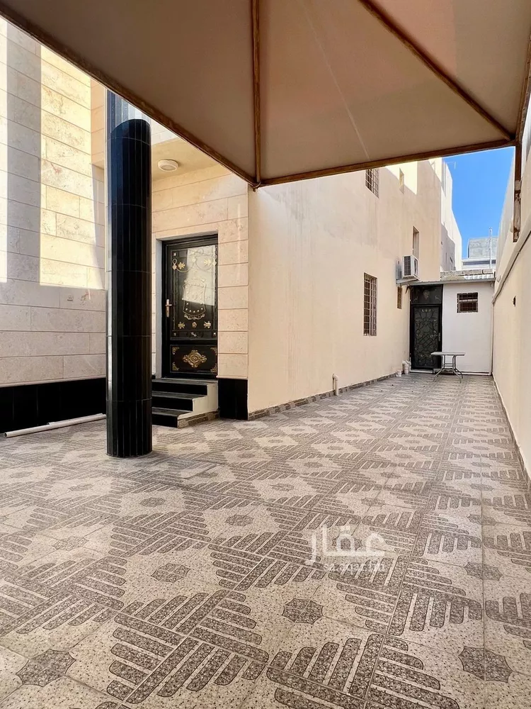 فيلا للبيع في شارع النبلاء, حي الشعلة, مدينة الدمام, المنطقة الشرقية صورة 2