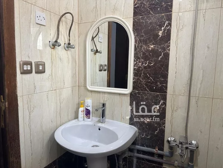 شقة للبيع في شارع المتباهي, حي هجر, مدينة الدمام, المنطقة الشرقية صورة 3