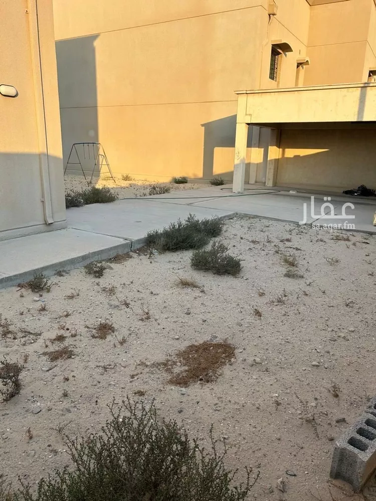 فيلا للبيع في شارع الوسيع, حي جلمودة, مدينة مدينه الجبيل الصناعيه, المنطقة الشرقية صورة 3