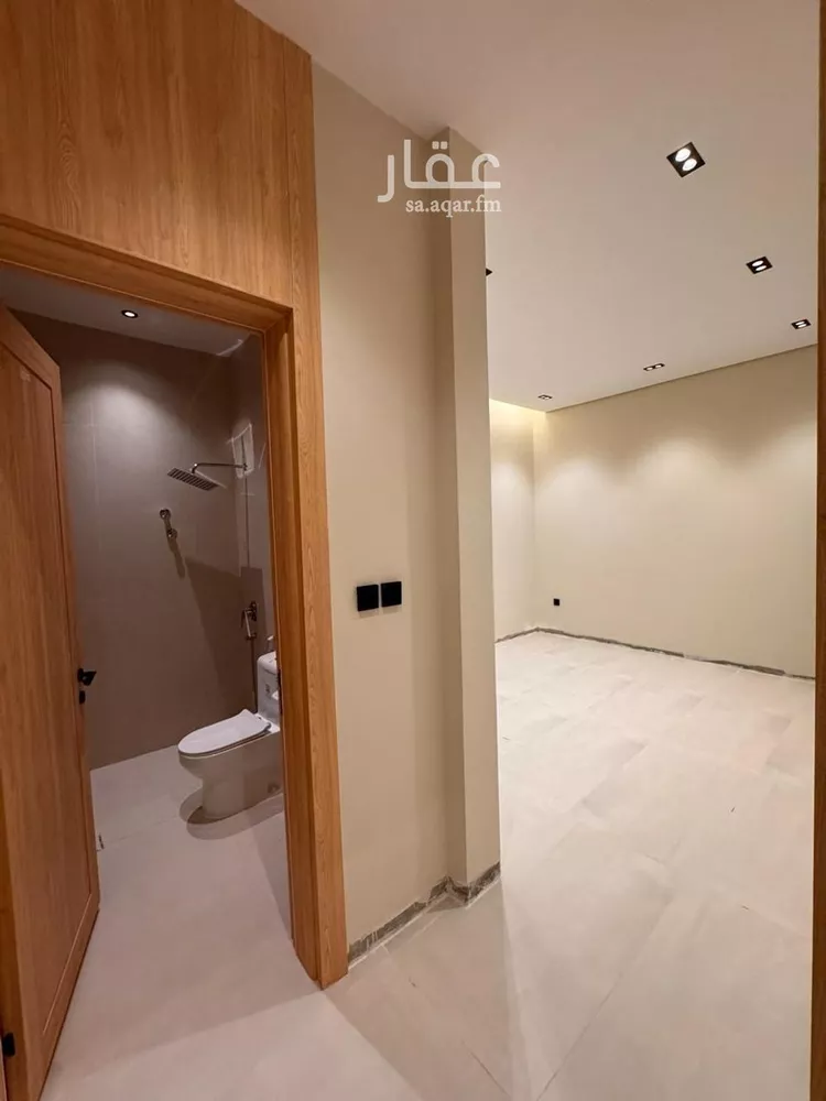 فيلا للبيع في شارع عبدالله بن الارقم, حي العروبة, مدينة الدمام, المنطقة الشرقية صورة 4