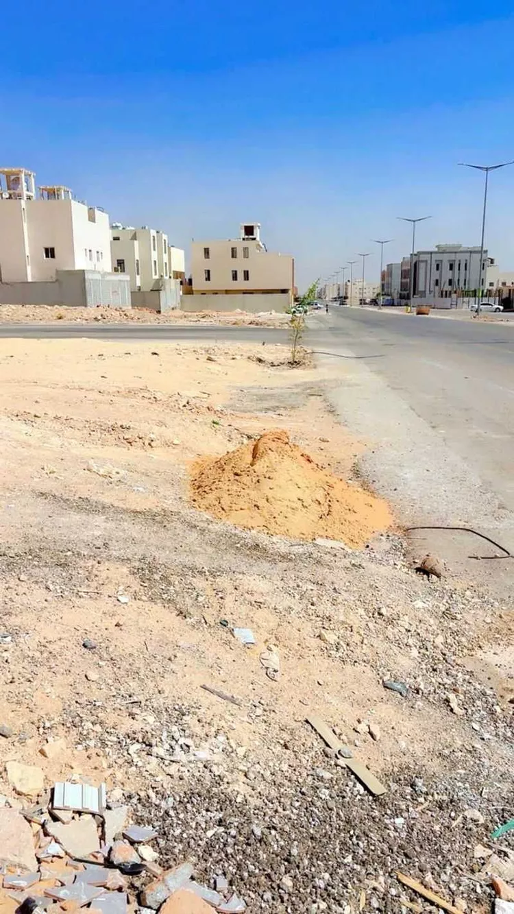 أرض للبيع في شارع عبيدالله الثقفي, حي المهدية, مدينة الرياض, منطقة الرياض صورة 3