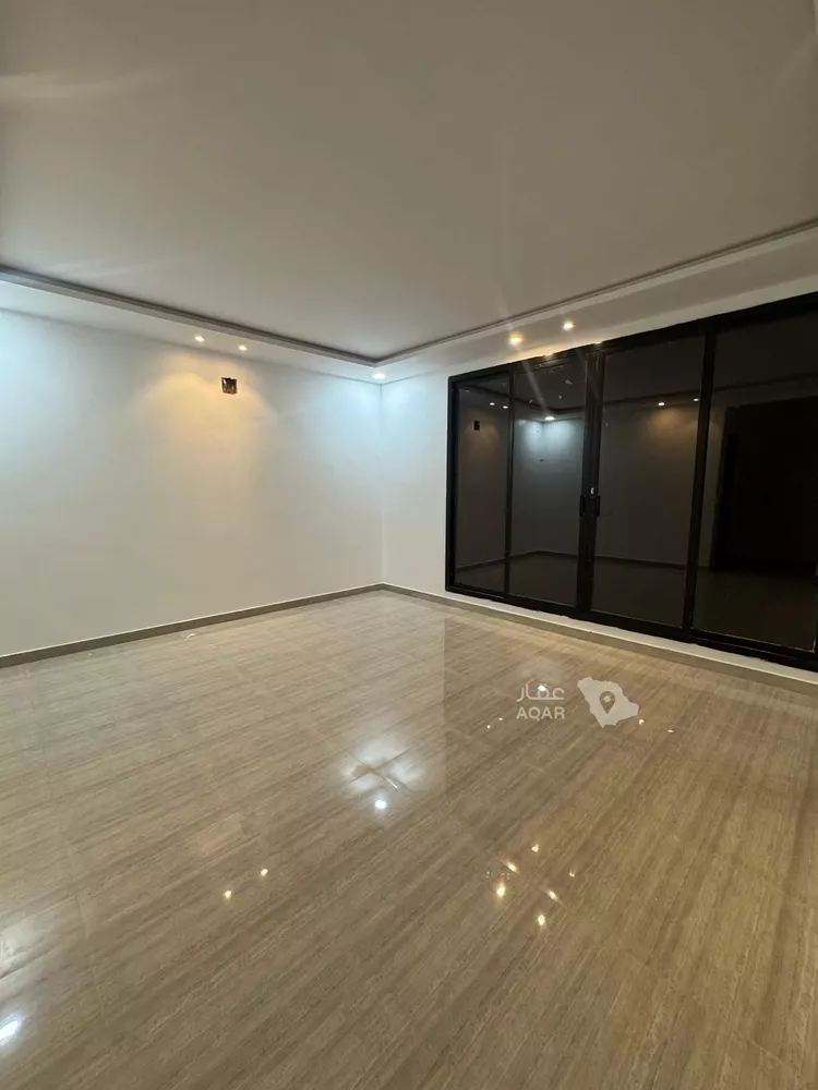 فيلا للإيجار في شارع الربيع بن سليمان, حي الرمال, مدينة الرياض, منطقة الرياض 6