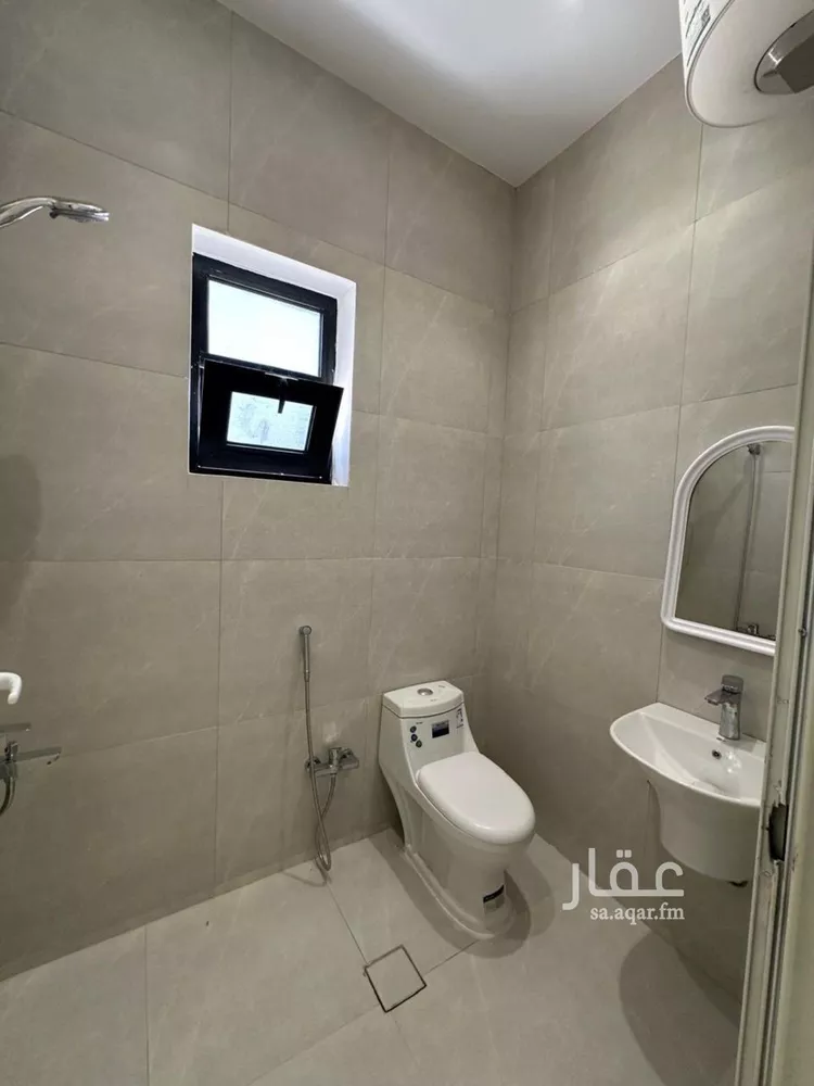 دور للإيجار في شارع عمر الريس, حي الرمال, مدينة الرياض, منطقة الرياض 11