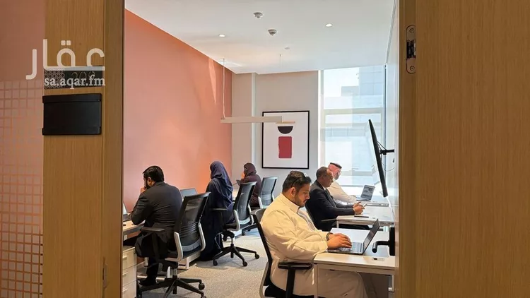 مكتب تجاري للإيجار في شارع الملك عبدالعزيز ابن عبدالرحمن سعود , حي الملك سلمان, مدينة الرياض, منطقة الرياض