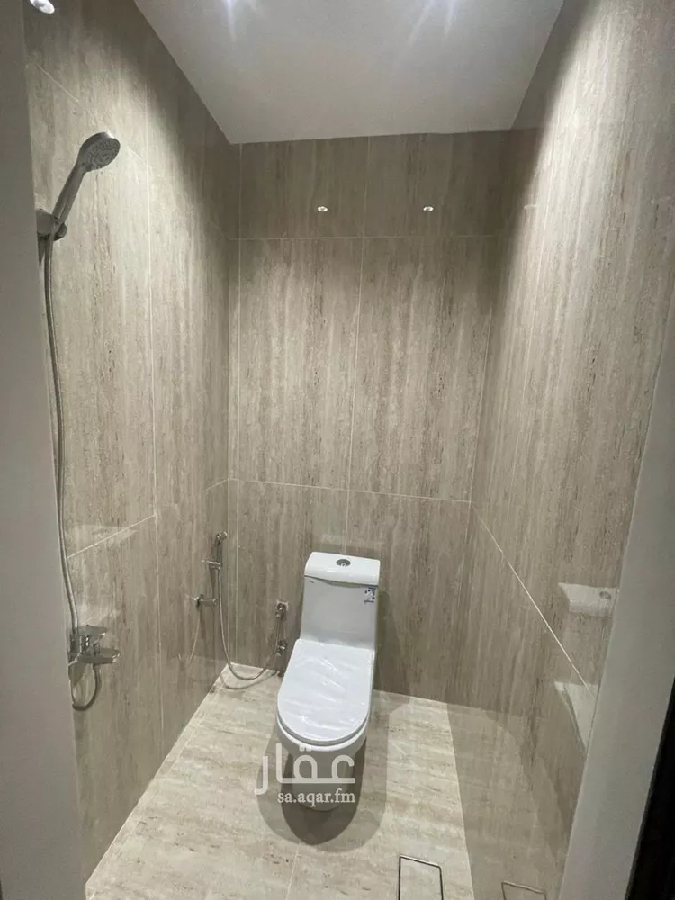 شقة للبيع في شارع الملك عبد الله, حي الشاطئ الغربي, مدينة الدمام, المنطقة الشرقية صورة 4