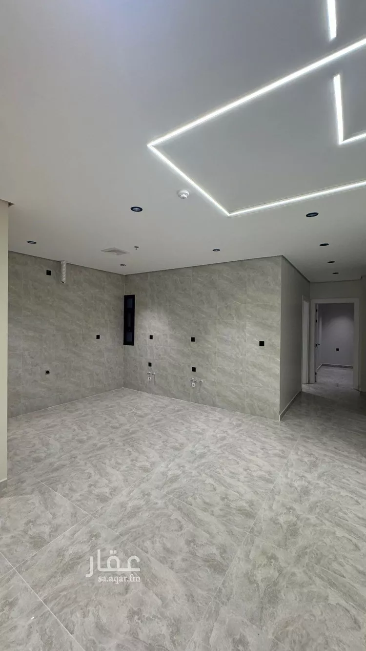 شقة للبيع في شارع القرية العليا, حي الحمراء, مدينة الخبر, المنطقة الشرقية صورة 4