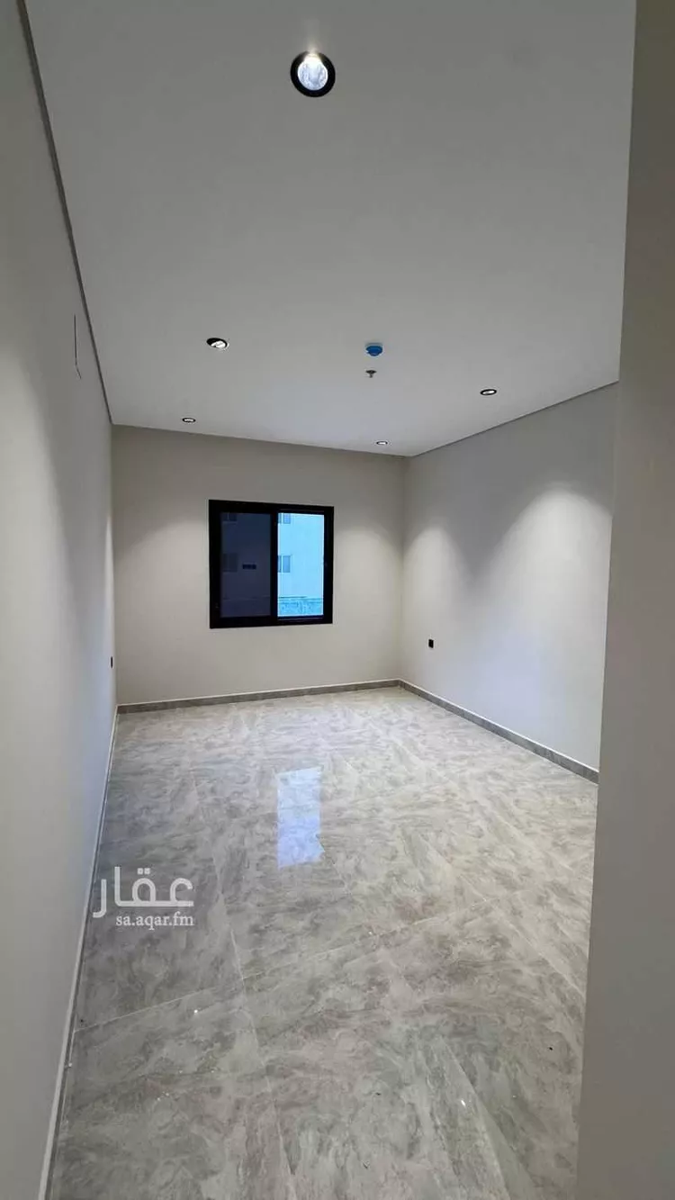 شقة للبيع في شارع رفحاء, حي الحمراء, مدينة الخبر, المنطقة الشرقية 8