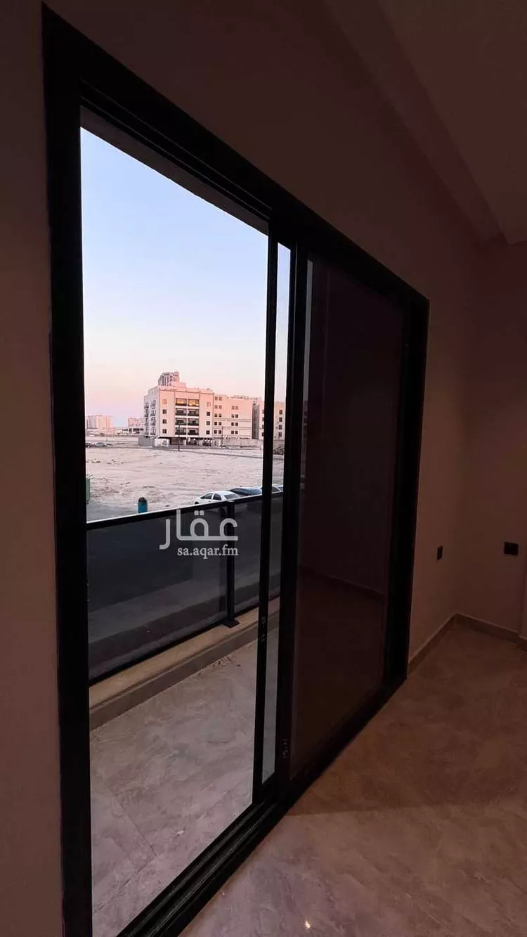 شقة للبيع في شارع رفحاء, حي الحمراء, مدينة الخبر, المنطقة الشرقية 11