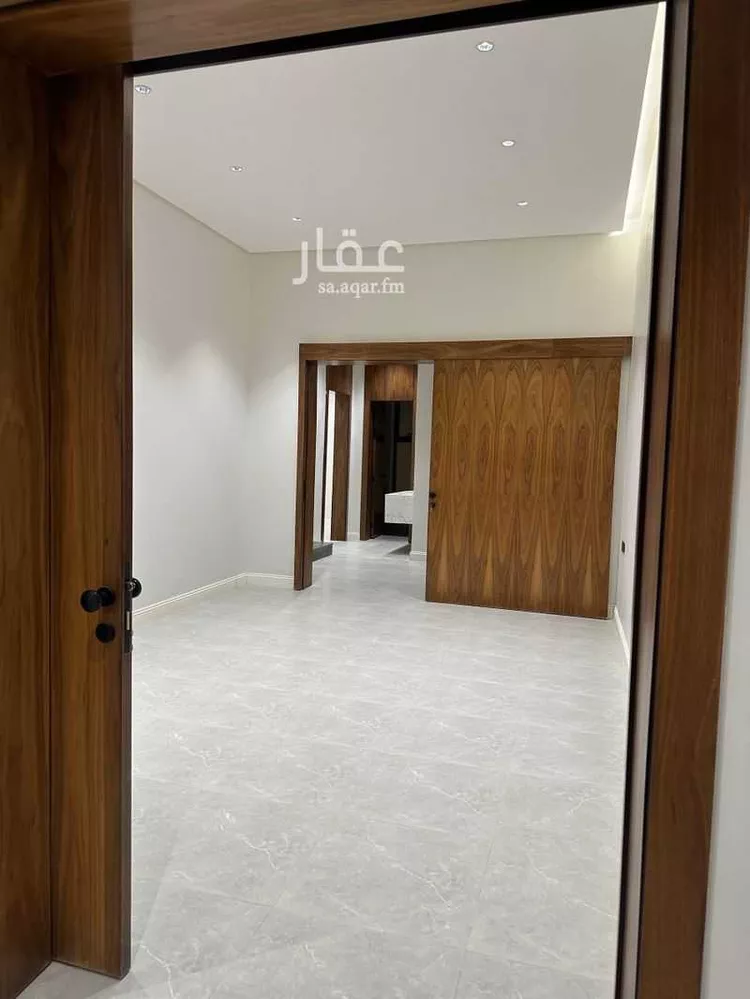 فيلا للبيع في شارع الميناء, حي الندوة, مدينة الرياض, منطقة الرياض 8