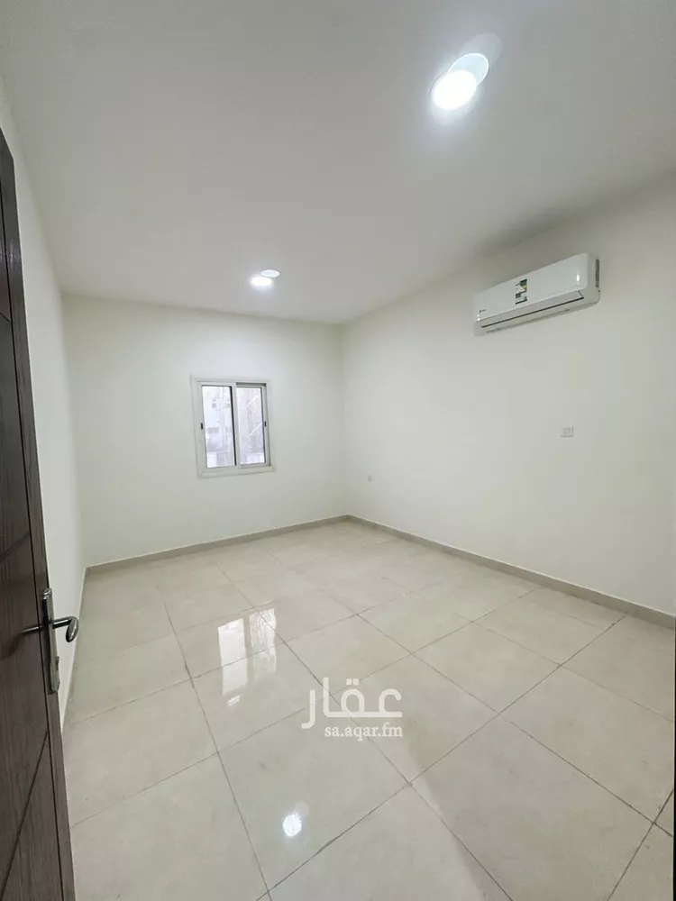 شقة للإيجار في شارع نجران, حي الثقبة, مدينة الخبر, المنطقة الشرقية صورة 3