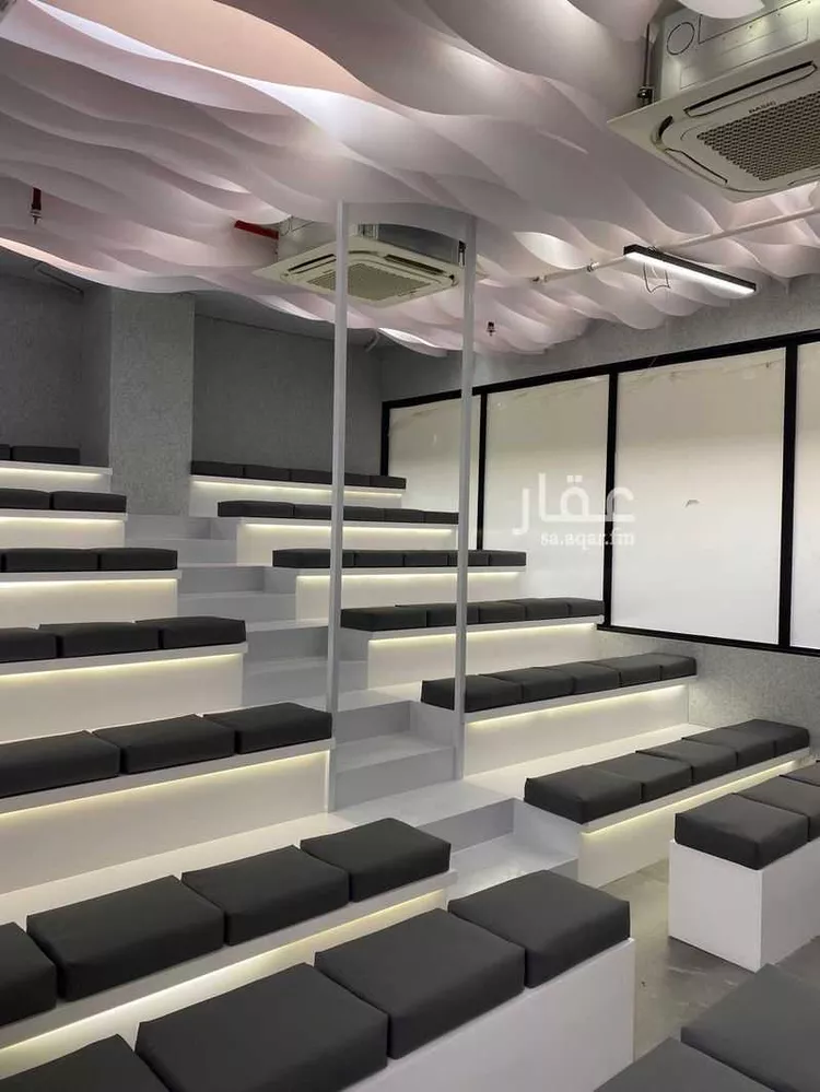 مكتب تجاري للإيجار في شارع صيدا, حي الدريهمية, مدينة الرياض, منطقة الرياض صورة 2