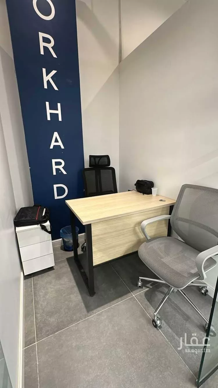 مكتب تجاري للإيجار في شارع صيدا, حي الدريهمية, مدينة الرياض, منطقة الرياض صورة 3