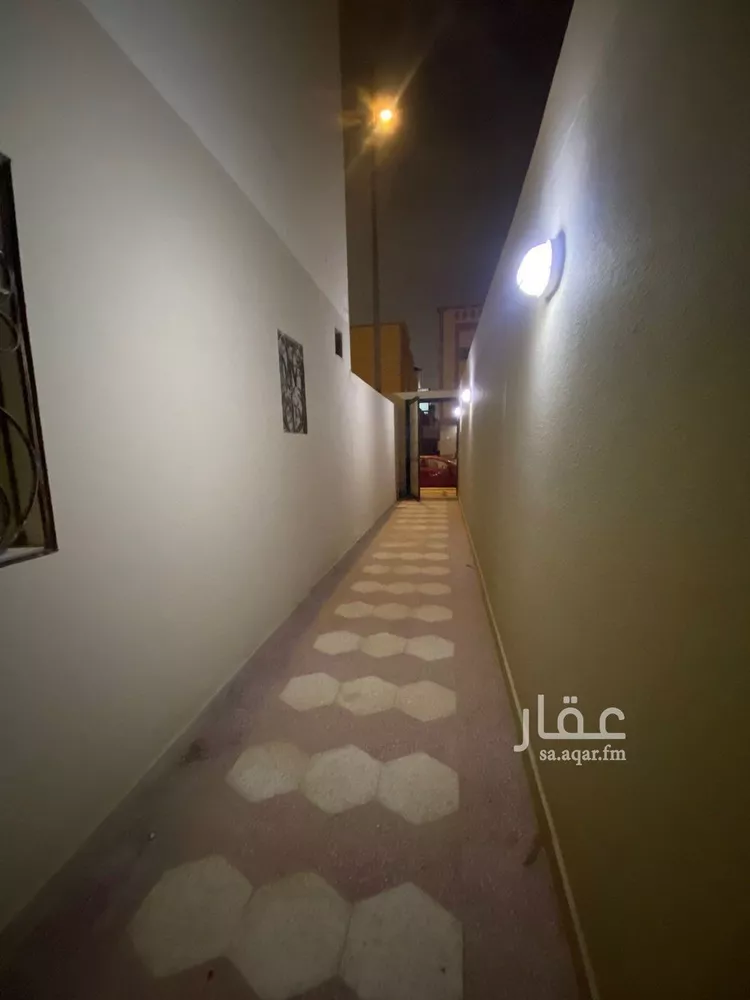 Floor for Rent in Riyadh Al Falah 17