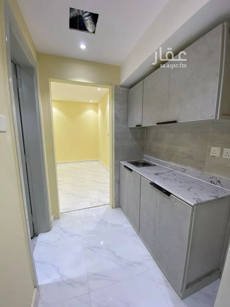 شقة للإيجار في شارع الفجر, حي السويدي الغربي, مدينة الرياض, منطقة الرياض صورة 2