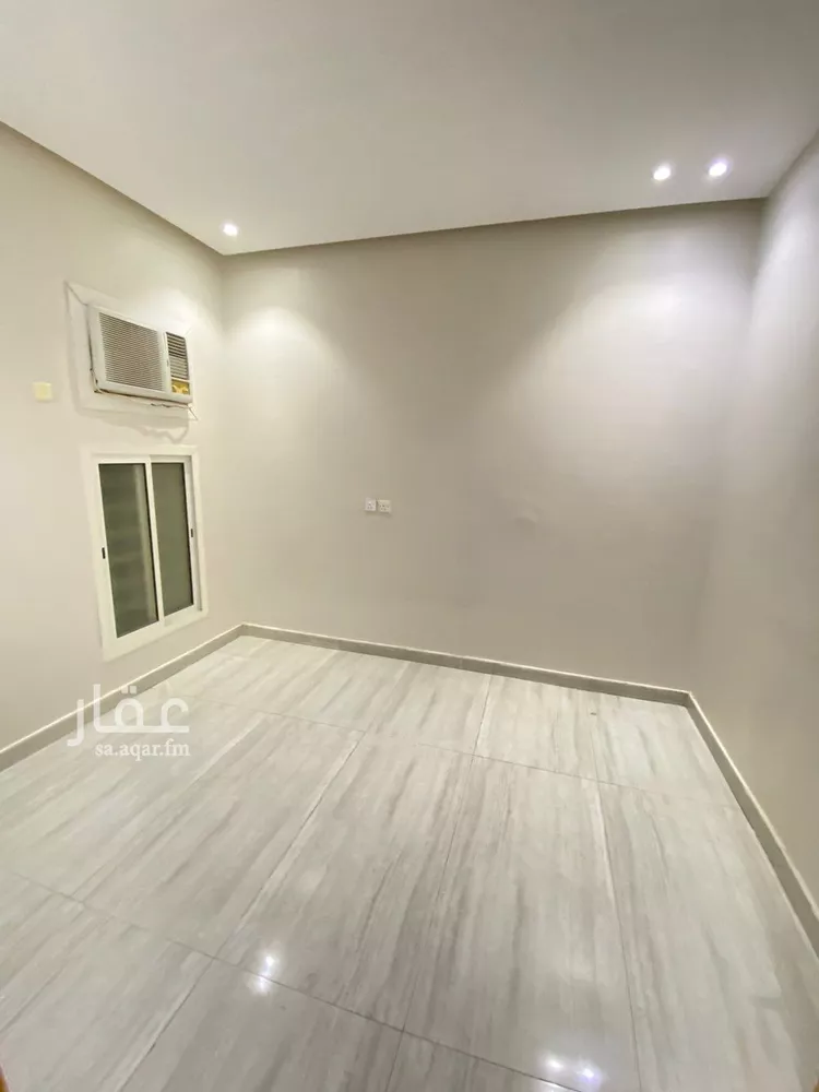 شقة للإيجار في شارع جرير بن عبدالله البجلي, حي مغرزات, مدينة الرياض, منطقة الرياض صورة 3