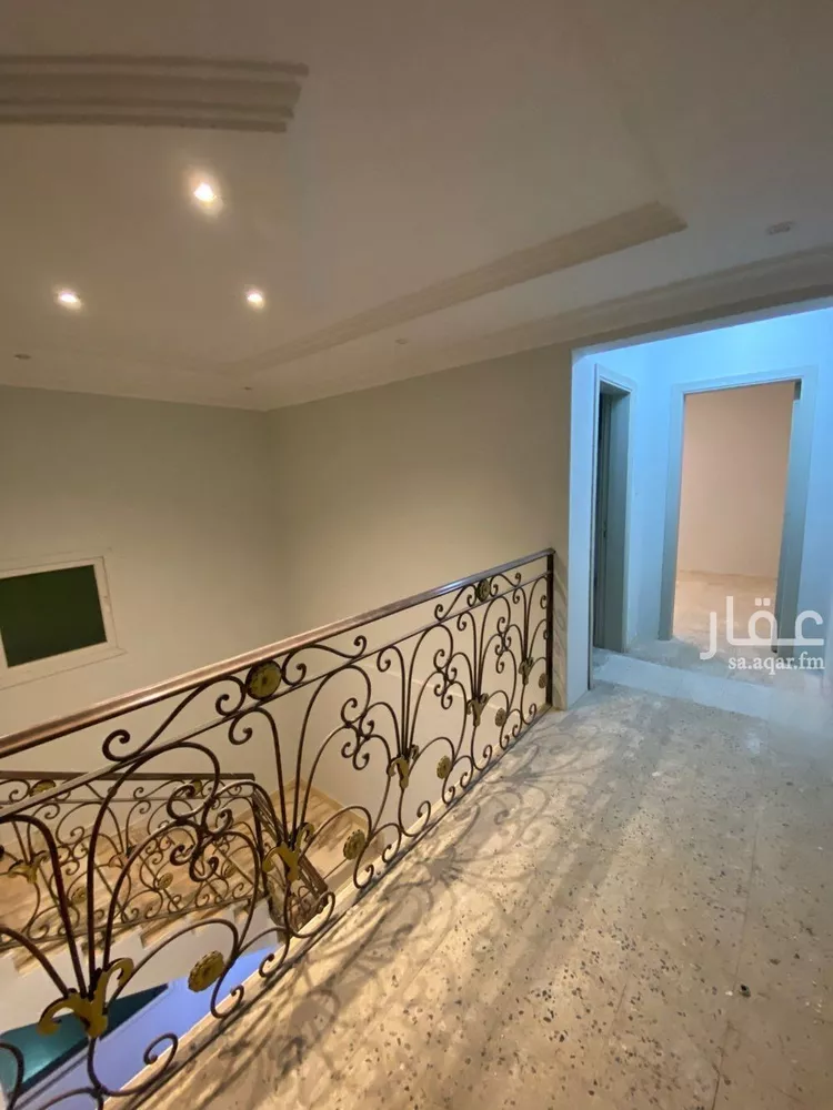 Floor for Rent in Riyadh Al Falah 23