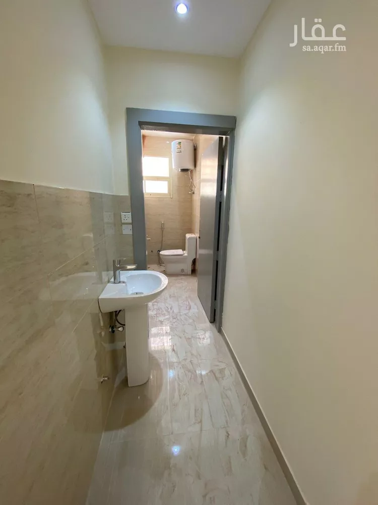 شقة للإيجار في شارع يثرب, حي بدر, مدينة الرياض, منطقة الرياض صورة 3