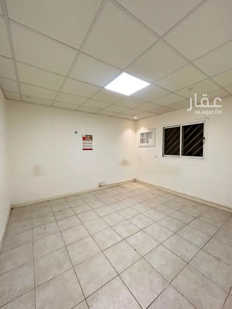 مكتب تجاري للإيجار في شارع الشيخ سلمان بن حمد آل خليفة, حي الملز, مدينة الرياض, منطقة الرياض صورة 2