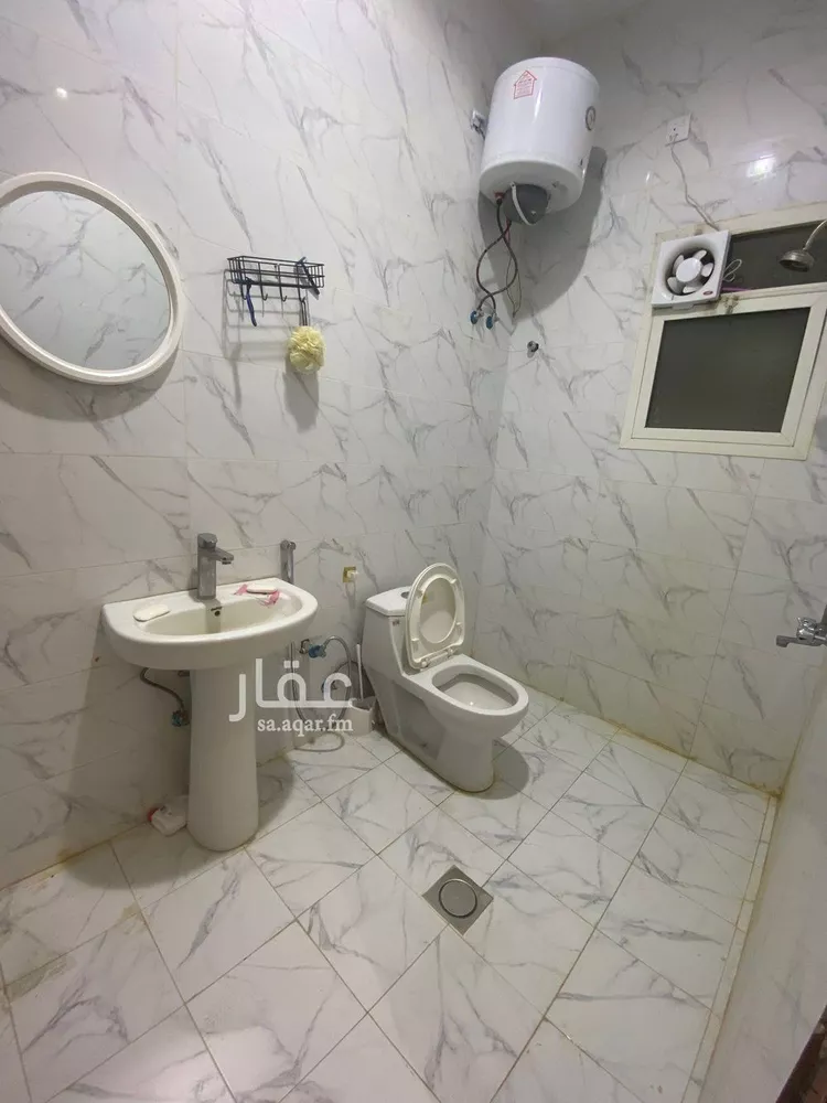 شقة للإيجار في شارع زيد البغدادي, حي الوزارات, مدينة الرياض, منطقة الرياض صورة 5