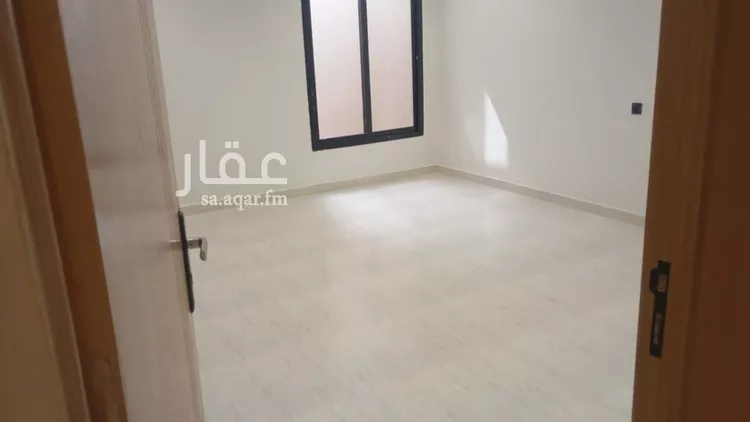 Floor for Sale in Riyadh Badr 8