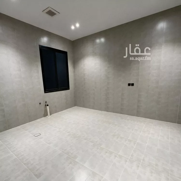 Floor for Sale in Riyadh Badr 9