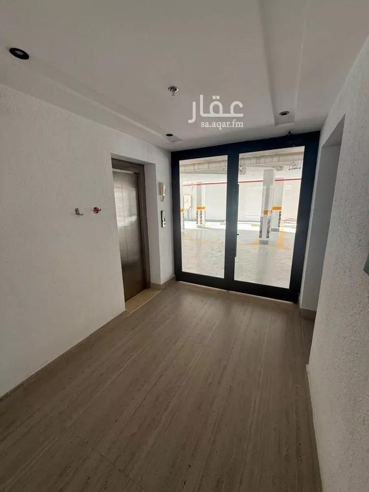 شقة للبيع في شارع المراح, حي الحمراء, مدينة الخبر, المنطقة الشرقية 6