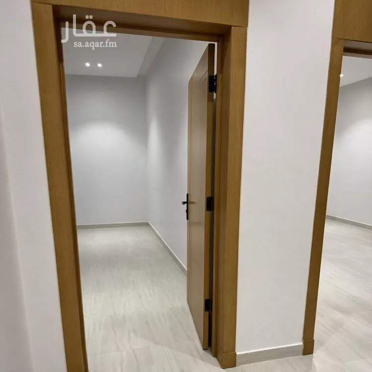 Floor for Sale in Riyadh Badr صورة 4