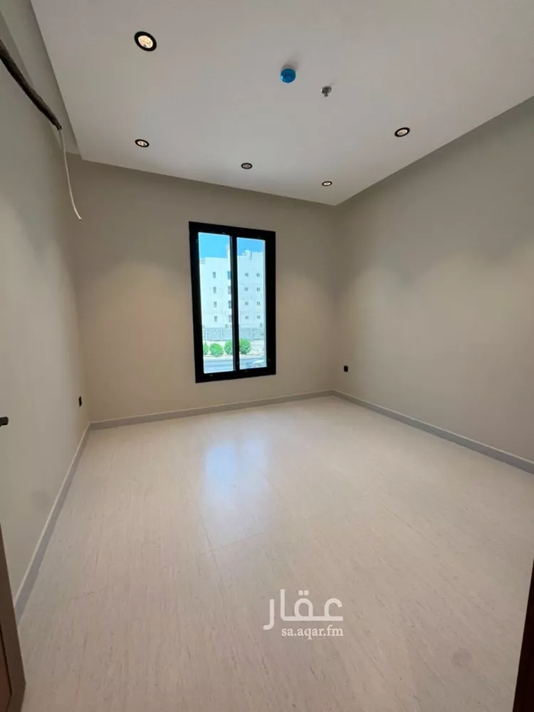 شقة للبيع في شارع النعيرية, حي الحمراء, مدينة الخبر, المنطقة الشرقية 8
