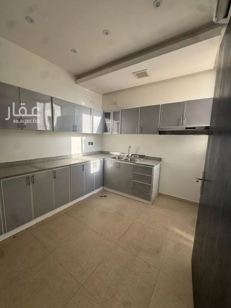 فيلا للإيجار في شارع علي السناني, حي العارض, مدينة الرياض, منطقة الرياض صورة 3