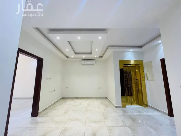 فيلا للإيجار في شارع رقم 398, حي الملقا, مدينة الرياض, منطقة الرياض صورة 3