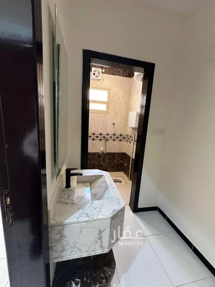 شقة للبيع في شارع محمد بن عبدالواحد الطبري, حي الرمال, مدينة الرياض, منطقة الرياض صورة 3