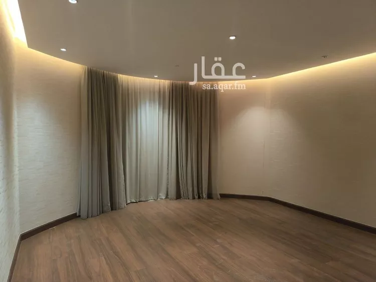 فيلا للإيجار في شارع رقم 66, حي الياسمين, مدينة الرياض, منطقة الرياض صورة 2