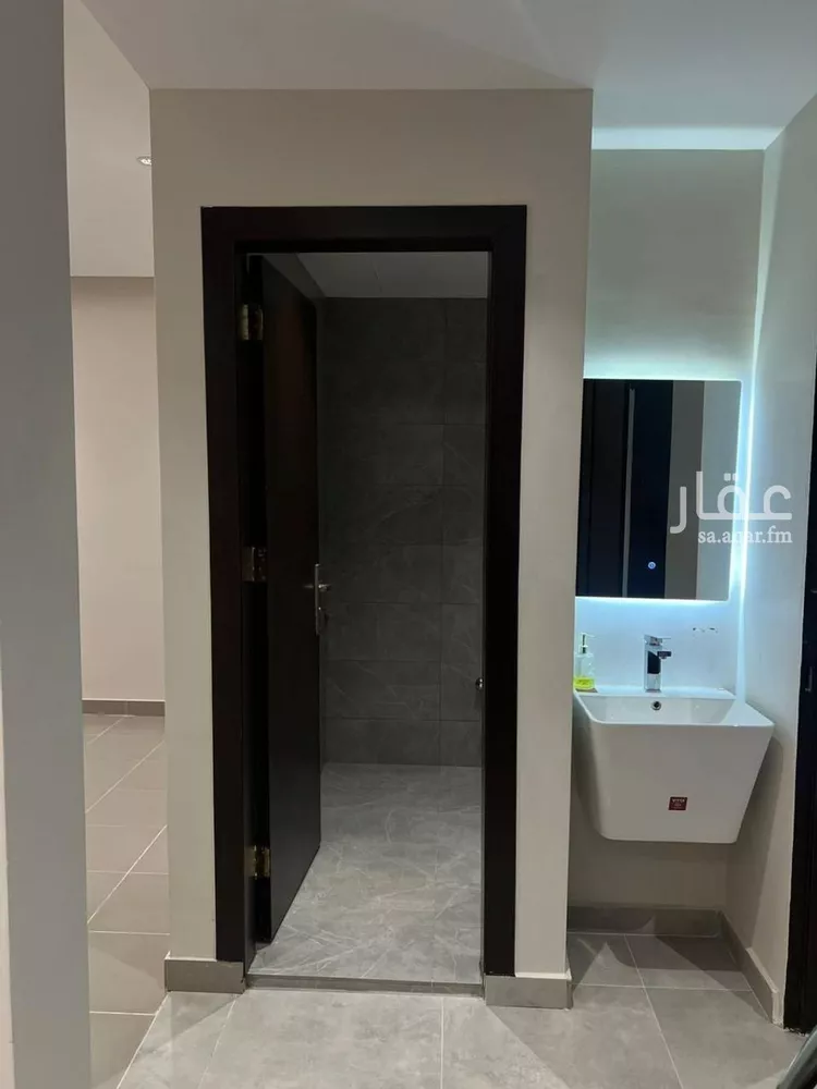 شقة للإيجار في شارع الحوطة, حي الملقا, مدينة الرياض, منطقة الرياض صورة 2