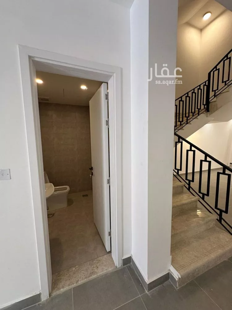 فيلا للإيجار في شارع ابن سفير, حي النرجس, مدينة الرياض, منطقة الرياض صورة 4