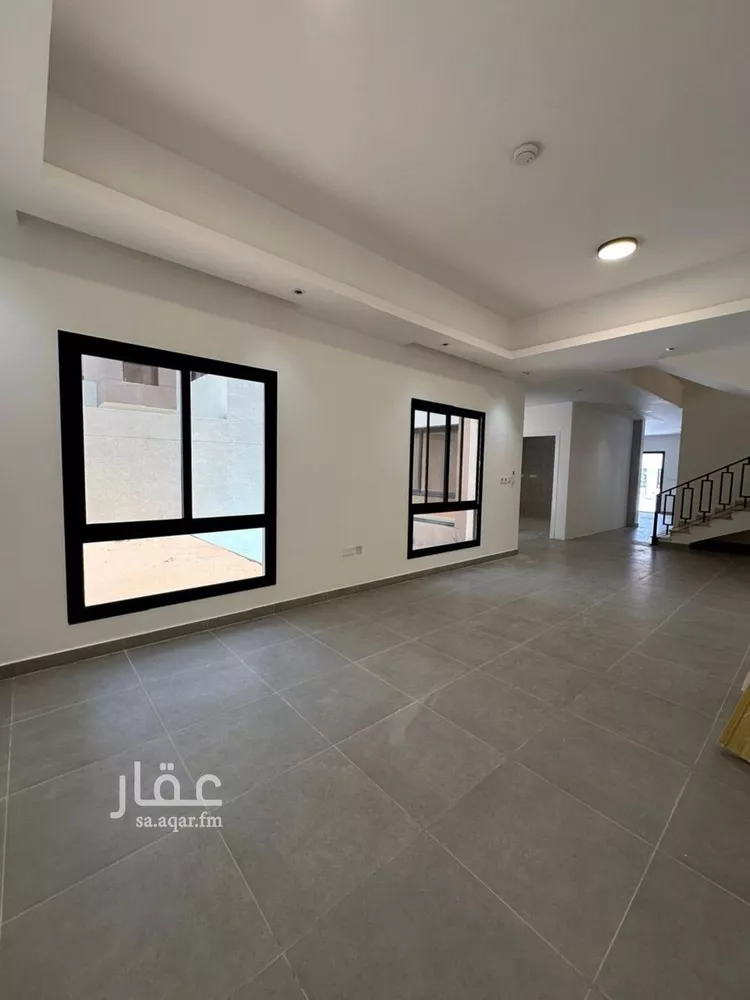 فيلا للإيجار في شارع ابن سفير, حي النرجس, مدينة الرياض, منطقة الرياض صورة 2