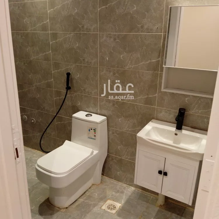شقة للإيجار في شارع الامير ناصر بن سعود بن فرحان ال سعود, حي الياسمين, مدينة الرياض, منطقة الرياض
