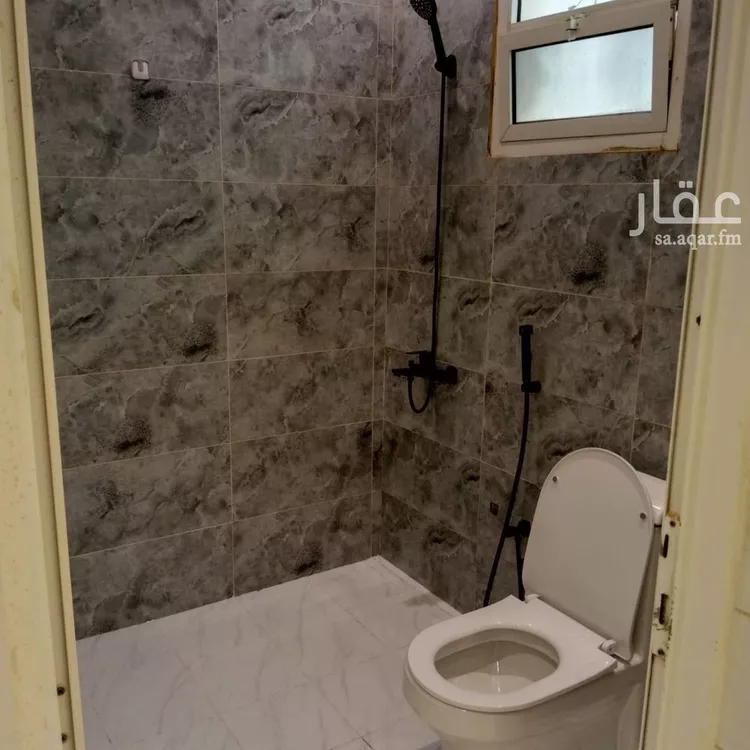 شقة للإيجار في شارع الشيخ حسن بن حسين بن علي, حي إشبيلية, مدينة الرياض, منطقة الرياض صورة 2