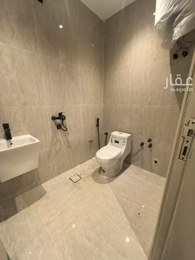 شقة للإيجار في شارع ممر8, حي المروج, مدينة الرياض, منطقة الرياض