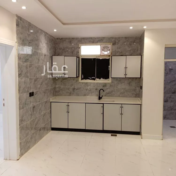 شقة للإيجار في شارع الشيخ حسن بن حسين بن علي, حي الحمراء, مدينة الرياض, منطقة الرياض صورة 3